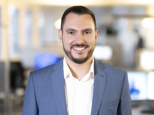 A portrait photo of Michael Wirz, employee at Bosshard & Partner.