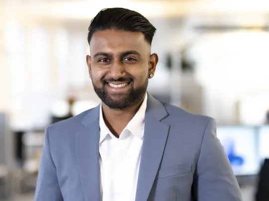 A portrait photo of a Bosshard & Partner employee.